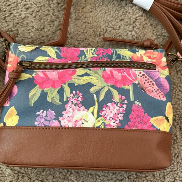 Stone Mountain Beau Jardin Washed EW 4 Bagger in Denim/Tan - New with Tags - Picture 3 of 5